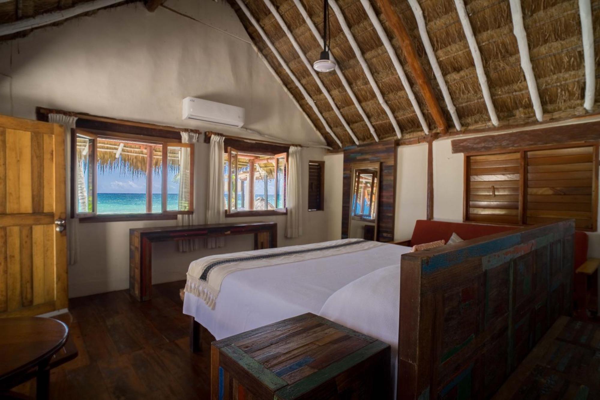Bt Live Tulum Located At The Party Zone Hotel Екстериор снимка