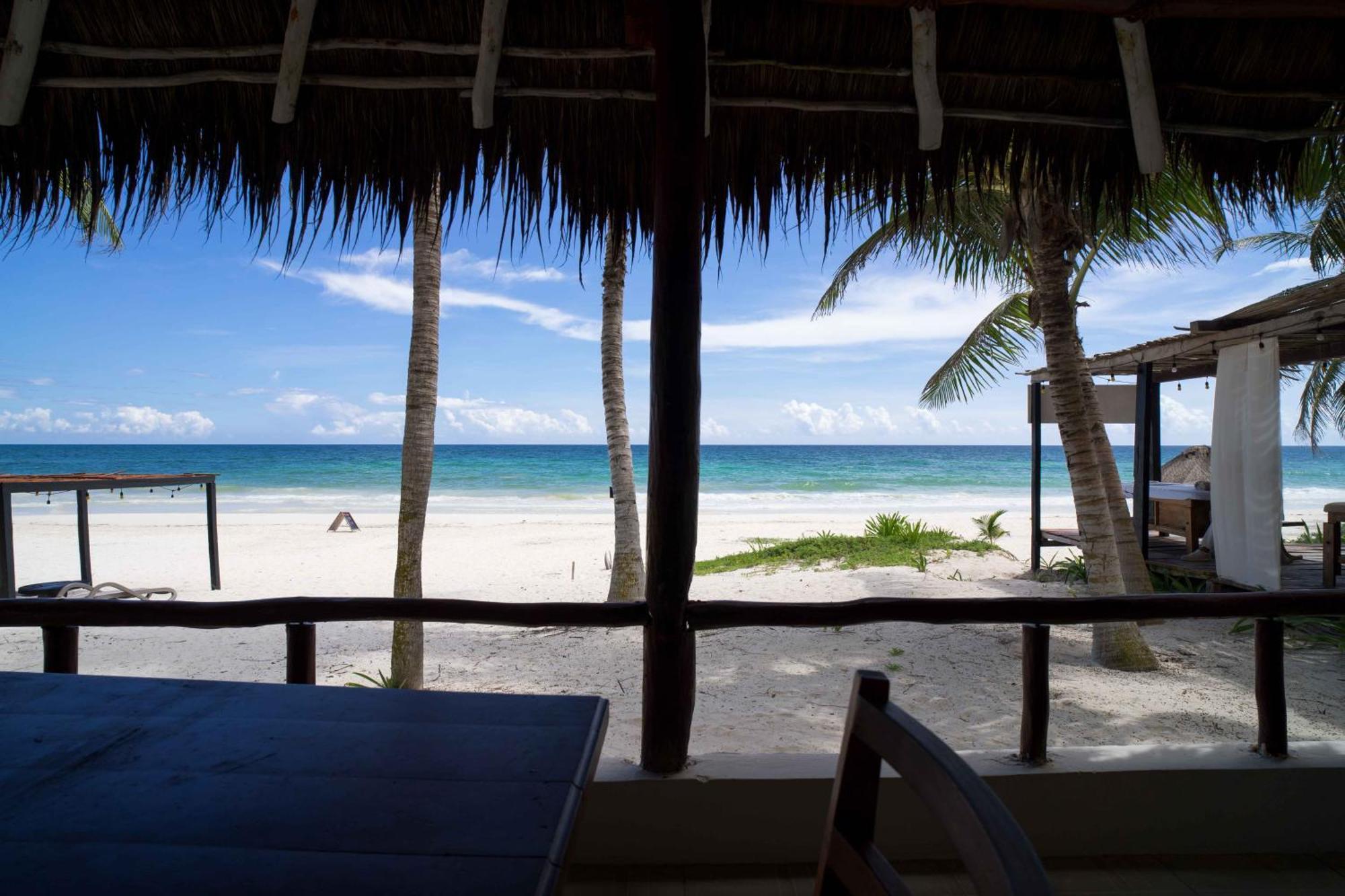 Bt Live Tulum Located At The Party Zone Hotel Екстериор снимка