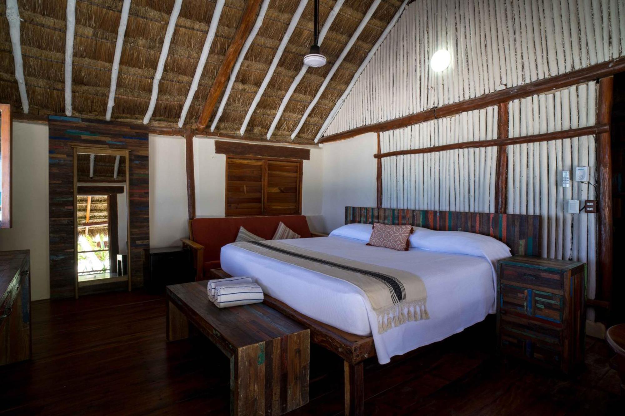 Bt Live Tulum Located At The Party Zone Hotel Екстериор снимка