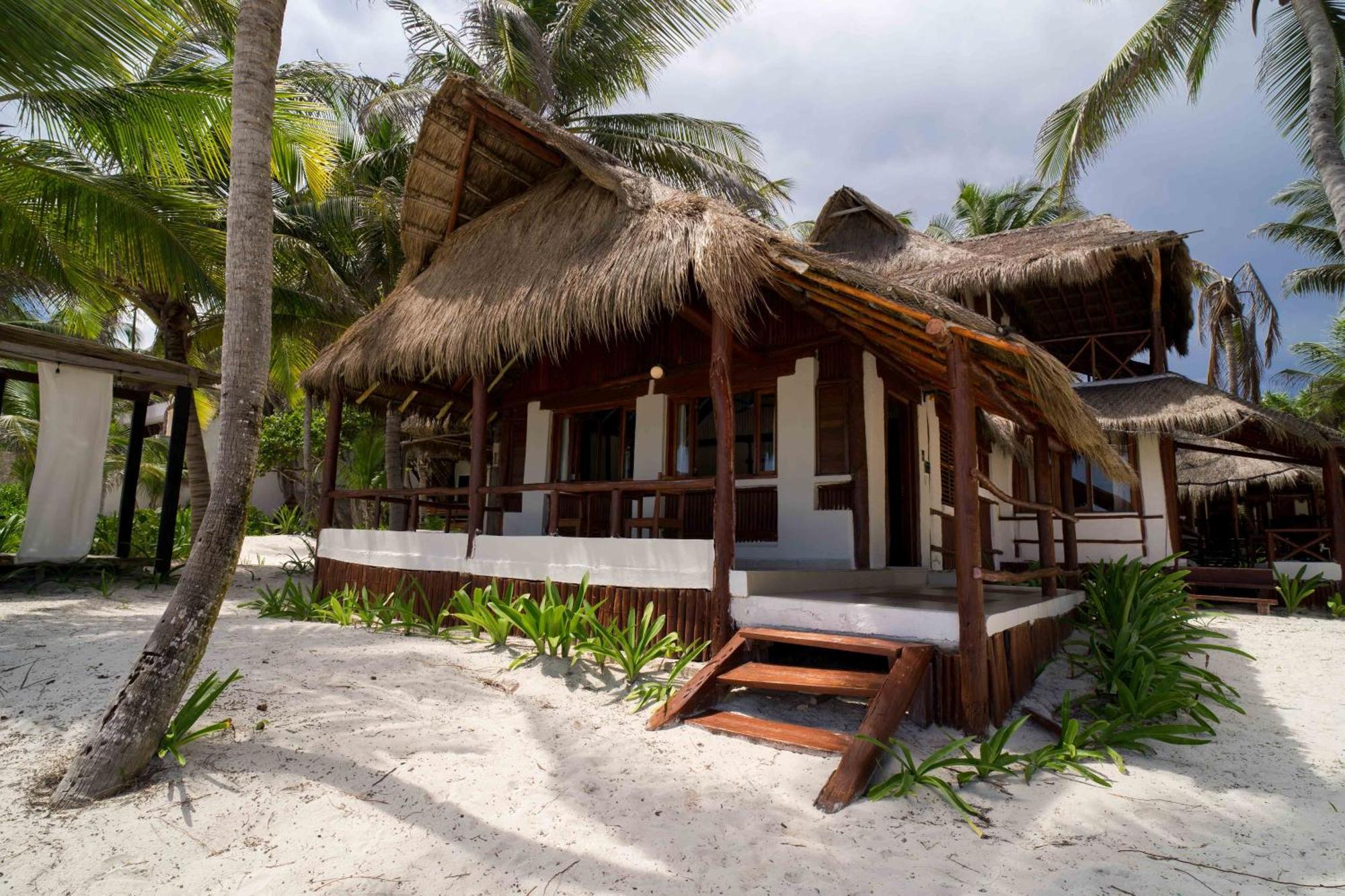 Bt Live Tulum Located At The Party Zone Hotel Екстериор снимка