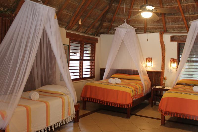 Bt Live Tulum Located At The Party Zone Hotel Екстериор снимка